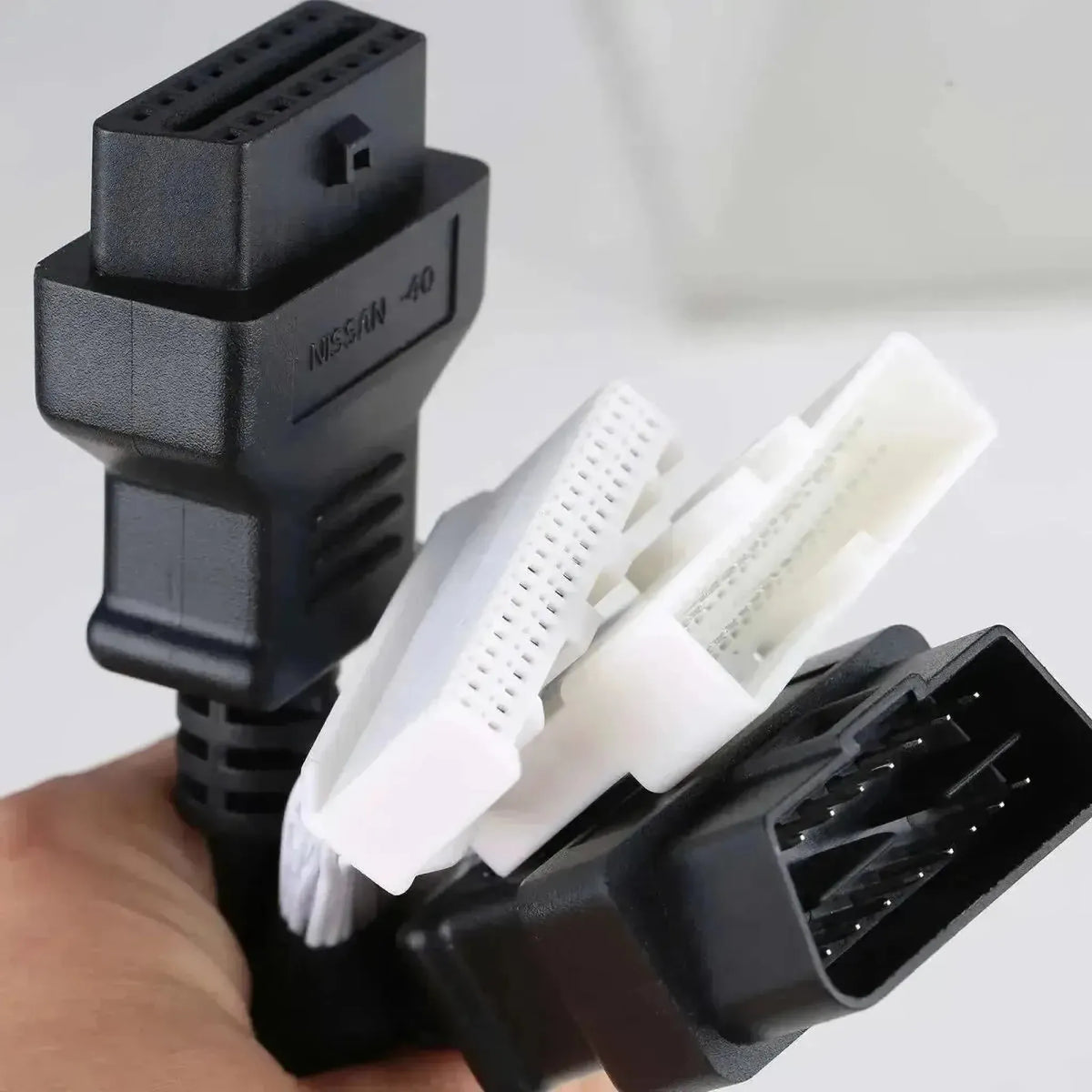 OBDSTAR | Nissan 40 pinů BCM - 16 pinů OBD2 adaptérový kabel | Osobní automobil